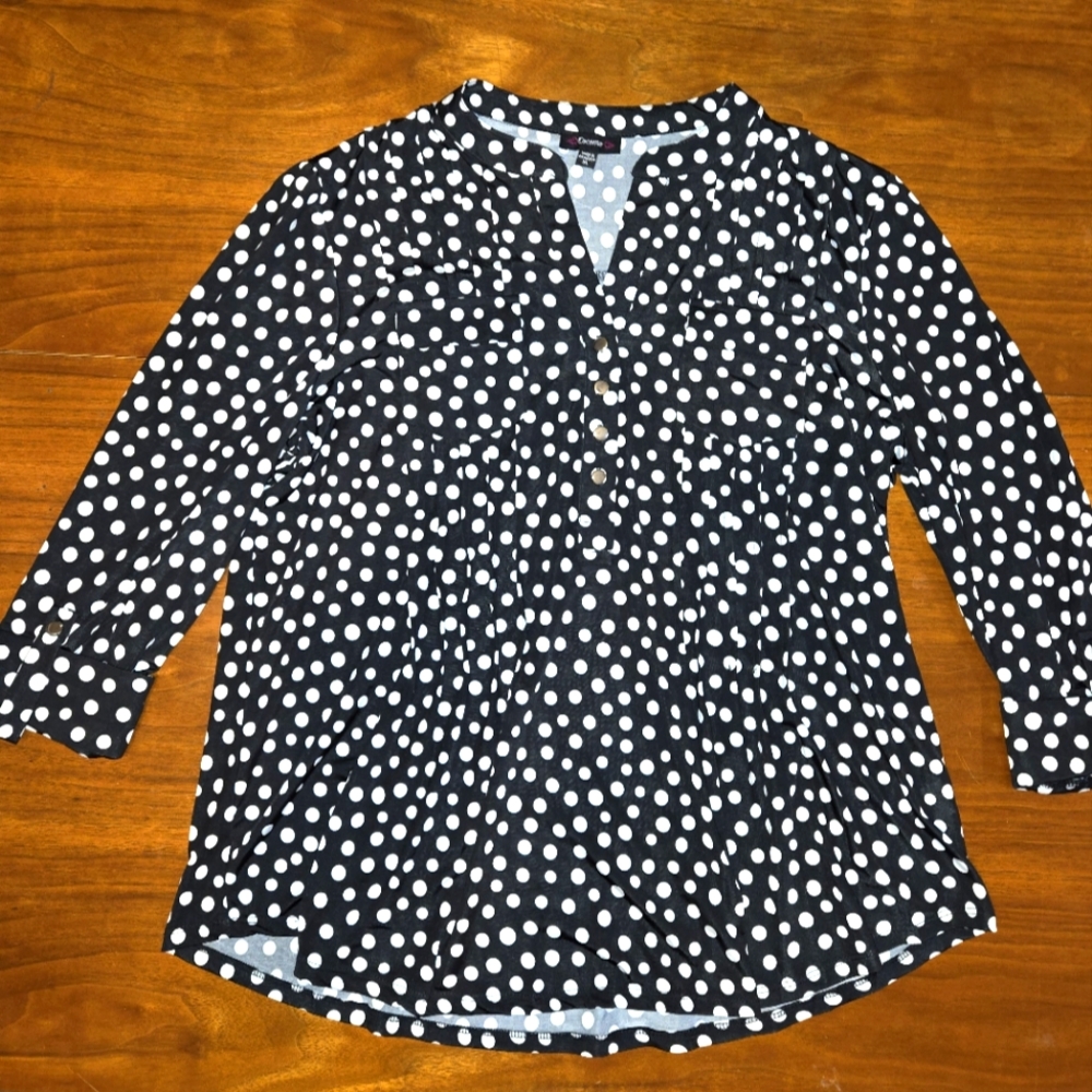 Cocomo Xl women's Blouse NEVER WORN